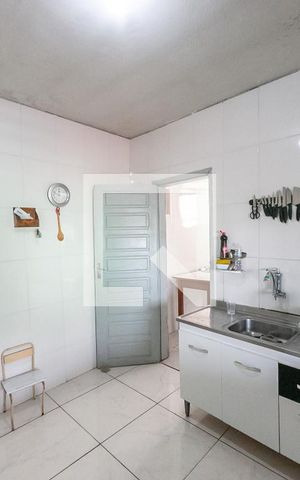 Casa à venda com 105m², 3 quartos e 2 vagasCozinha