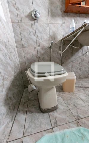 Casa à venda com 105m², 3 quartos e 2 vagasBanheiro da Suíte