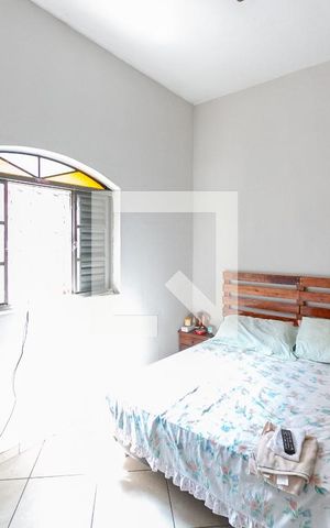 Casa à venda com 105m², 3 quartos e 2 vagasQuarto 2