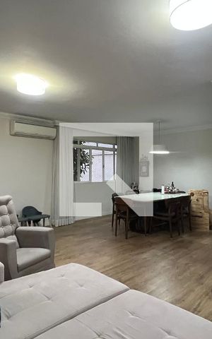 Apartamento à venda com 156m², 3 quartos e 1 vaga Apartamento à venda com 156m², 3 quartos e 1 vagaSala