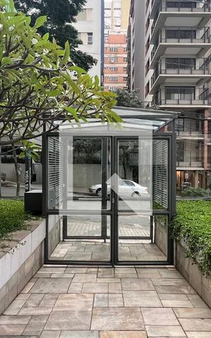 Apartamento à venda com 156m², 3 quartos e 1 vaga Apartamento à venda com 156m², 3 quartos e 1 vagaFachada