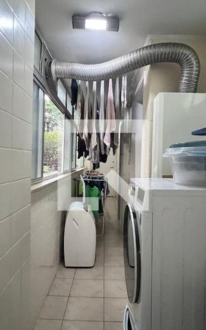 Apartamento à venda com 156m², 3 quartos e 1 vaga Apartamento à venda com 156m², 3 quartos e 1 vagaÁrea de Serviço