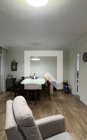 Apartamento à venda com 156m², 3 quartos e 1 vaga Apartamento à venda com 156m², 3 quartos e 1 vagaSala