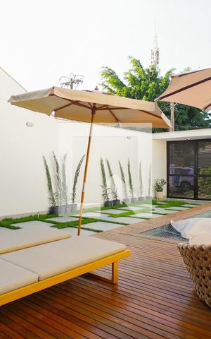 Casa de condomínio à venda com 400m², 5 quartos e 3 vagas Casa de condomínio à venda com 400m², 5 quartos e 3 vagasÁrea Externa - Piscina