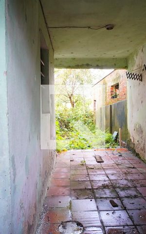 Casa à venda com 300m², 6 quartos e 2 vagasPátio