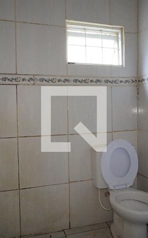 Casa à venda com 300m², 6 quartos e 2 vagasBanheiro 3