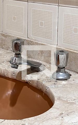 Apartamento para alugar com 42m², 1 quarto e 1 vaga Apartamento para alugar com 42m², 1 quarto e 1 vagaBanheiro
