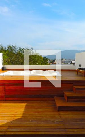 Casa para alugar com 310m², 3 quartos e 2 vagasCobertura