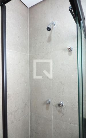Casa para alugar com 310m², 3 quartos e 2 vagasBanheiro