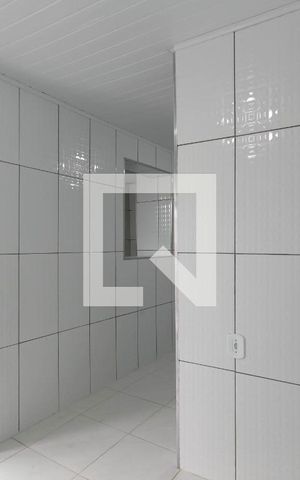 Casa à venda com 335m², 5 quartos e 2 vagas Casa à venda com 335m², 5 quartos e 2 vagasSala