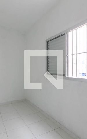Casa à venda com 335m², 5 quartos e 2 vagas Casa à venda com 335m², 5 quartos e 2 vagasQuarto 3