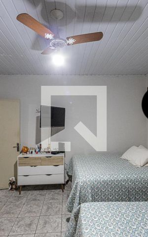 Casa à venda com 300m², 2 quartos e sem vaga Casa à venda com 300m², 2 quartos e sem vagaQuarto 1