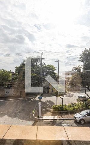Casa à venda com 300m², 2 quartos e sem vaga Casa à venda com 300m², 2 quartos e sem vagaSalao