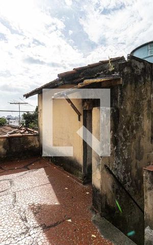 Casa à venda com 300m², 2 quartos e sem vaga Casa à venda com 300m², 2 quartos e sem vagaÁrea Externa