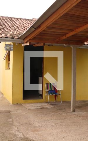 Casa à venda com 360m², 2 quartos e 2 vagasQuintal