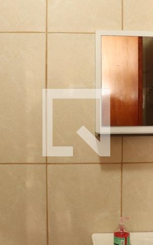 Casa à venda com 360m², 2 quartos e 2 vagasBanheiro de Serviço