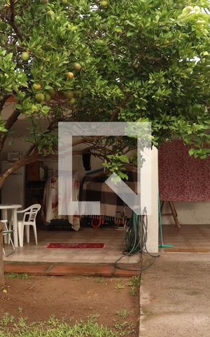 Casa à venda com 360m², 2 quartos e 2 vagasQuintal