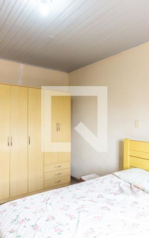 Casa à venda com 250m², 2 quartos e 1 vaga Casa à venda com 250m², 2 quartos e 1 vagaQuarto 2