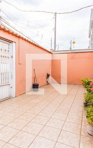 Casa à venda com 250m², 2 quartos e 1 vaga Casa à venda com 250m², 2 quartos e 1 vagaGaragem
