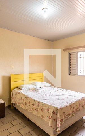 Casa à venda com 250m², 2 quartos e 1 vaga Casa à venda com 250m², 2 quartos e 1 vagaQuarto 2