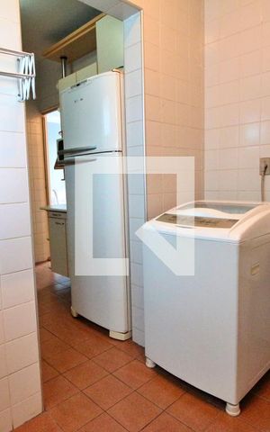 Apartamento à venda com 65m², 2 quartos e 1 vagaÁrea de serviço