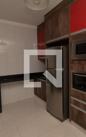 Casa à venda com 155m², 3 quartos e 5 vagas Casa à venda com 155m², 3 quartos e 5 vagasCozinha
