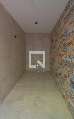 Casa à venda com 155m², 3 quartos e 5 vagas Casa à venda com 155m², 3 quartos e 5 vagasÁrea de Serviço