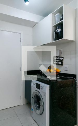 Studio à venda com 28m², 1 quarto e sem vaga Studio à venda com 28m², 1 quarto e sem vagaÁrea de Serviço