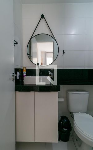 Studio à venda com 28m², 1 quarto e sem vaga Studio à venda com 28m², 1 quarto e sem vagaBanheiro