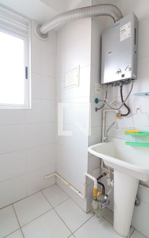 Apartamento à venda com 53m², 2 quartos e 1 vagaCozinha e Área de Serviço