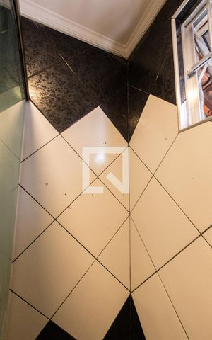 Casa de condomínio à venda com 100m², 3 quartos e 1 vagaBanheiro 