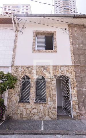 Casa de condomínio à venda com 100m², 3 quartos e 1 vagaFachada