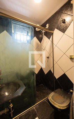 Casa de condomínio à venda com 100m², 3 quartos e 1 vagaBanheiro 
