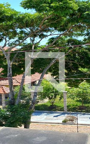 Casa à venda com 120m², 4 quartos e 2 vagas Casa à venda com 120m², 4 quartos e 2 vagasVista Quarto 3