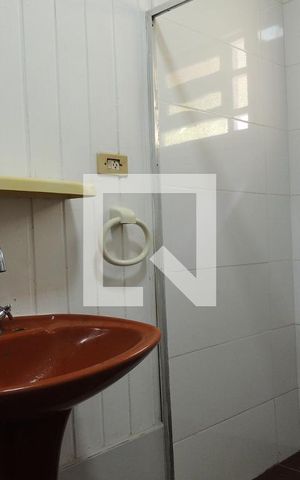 Casa para alugar com 280m², 3 quartos e 2 vagasBanheiro