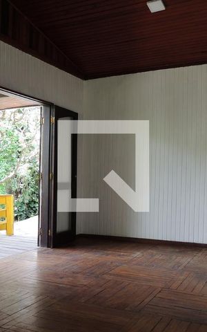 Casa para alugar com 280m², 3 quartos e 2 vagasSala