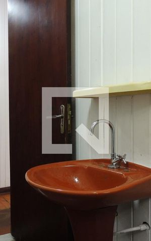 Casa para alugar com 280m², 3 quartos e 2 vagasBanheiro