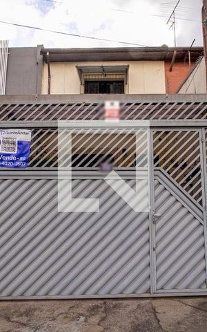 Casa à venda com 90m², 2 quartos e 1 vagaFachada