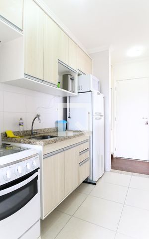 Apartamento para alugar com 60m², 2 quartos e 2 vagasCozinha