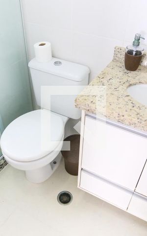 Apartamento para alugar com 60m², 2 quartos e 2 vagasBanheiro da Suíte