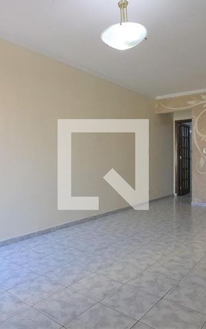 Casa à venda com 110m², 2 quartos e 2 vagasSala