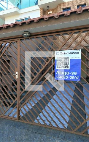 Casa à venda com 110m², 2 quartos e 2 vagasPlaca