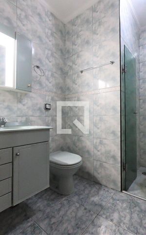 Casa à venda com 110m², 2 quartos e 2 vagasBanheiro