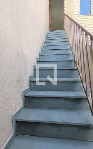 Casa à venda com 110m², 2 quartos e 2 vagasEntrada