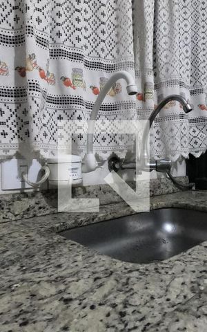 Casa à venda com 110m², 2 quartos e 2 vagasCozinha