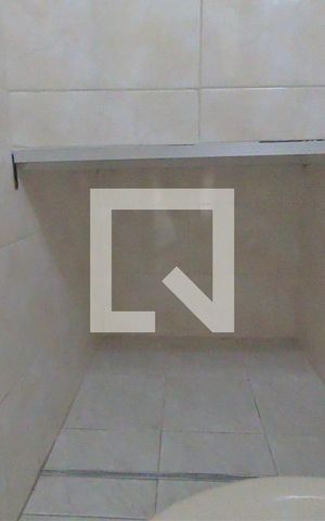Casa à venda com 110m², 2 quartos e 2 vagasLavabo
