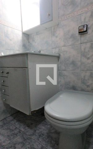 Casa à venda com 110m², 2 quartos e 2 vagasBanheiro