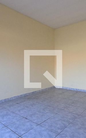 Casa à venda com 110m², 2 quartos e 2 vagasGaragem
