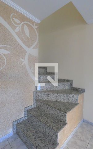 Casa à venda com 110m², 2 quartos e 2 vagasSala