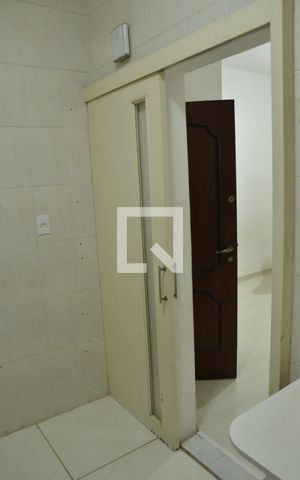 Apartamento para alugar com 68m², 2 quartos e sem vagaCozinha